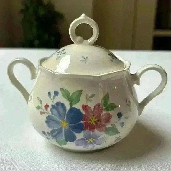 Nikko Blue Peony Sugar Bowl And Creamer Pattern:  Blue Peony - Picture 2 of 11